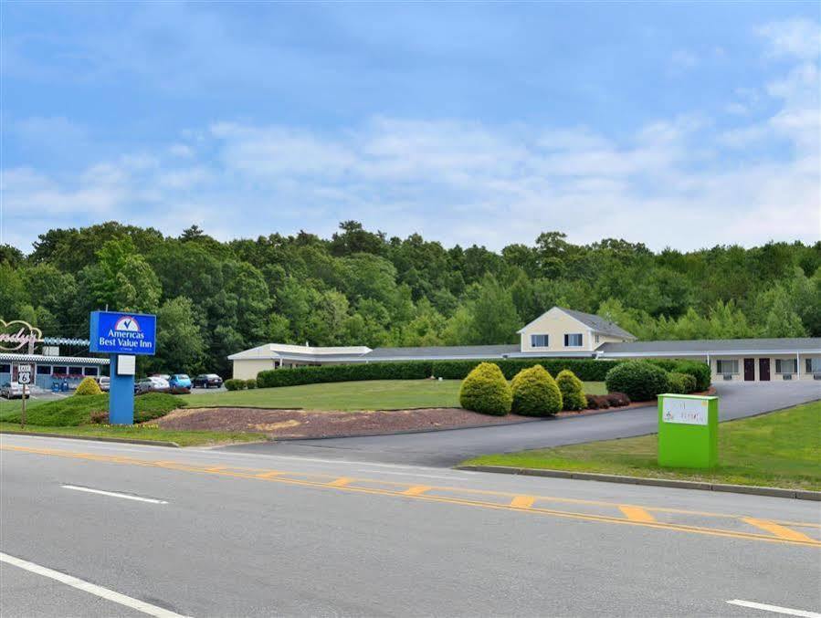Americas Best Value Inn Providence-North Scituate Exterior foto